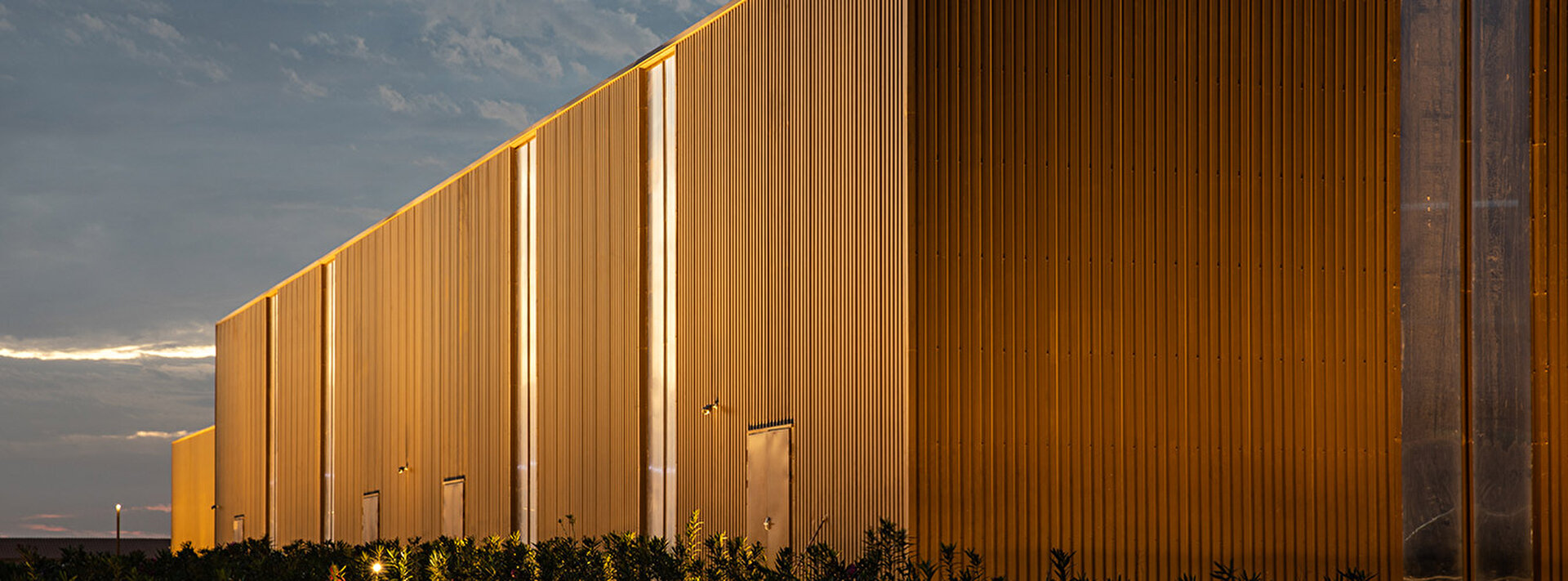 1350x500px-Dakar-Exposition-Centre-D.jpg